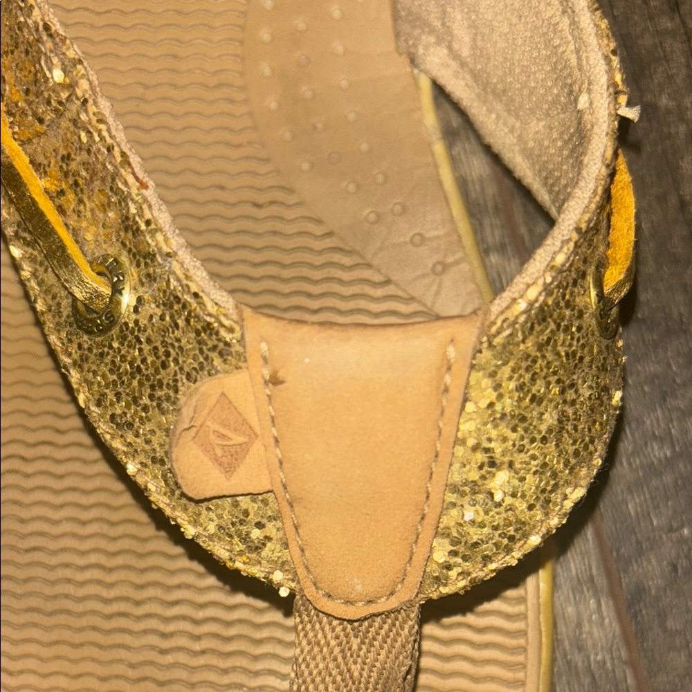 Sperry Gold and Tan Flip-Flops - Picture 6 of 8